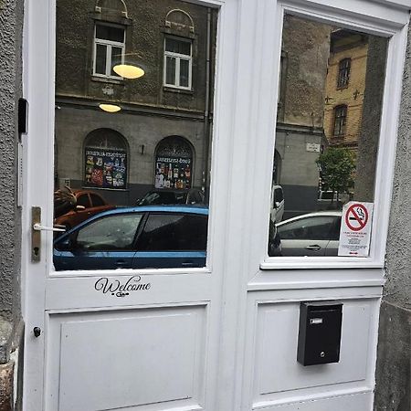 Hotel 7Dab 8 Contactless Self Check-In Budapest Exterior foto